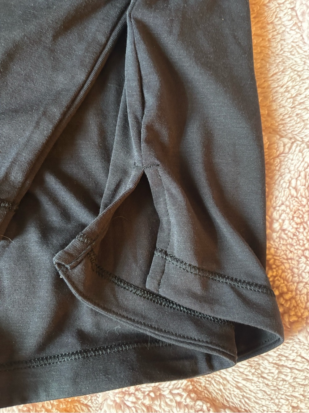 Athleta Black V-Neck Long Sleeve Tee - Picture 5 of 6